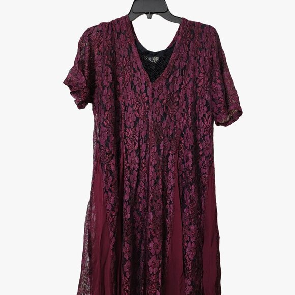 Olivia Womens Large Lace Overlay Dress just‎ below Knee Length Plum V Neck - Picture 1 of 6
